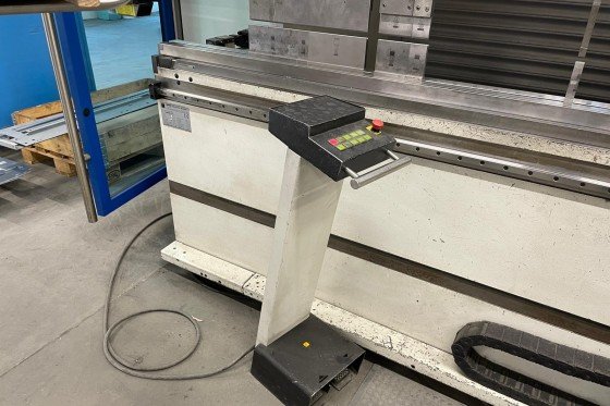 TRUMPF_TruBend_5230_(B03)_I-H&S_Bild 4.JPG