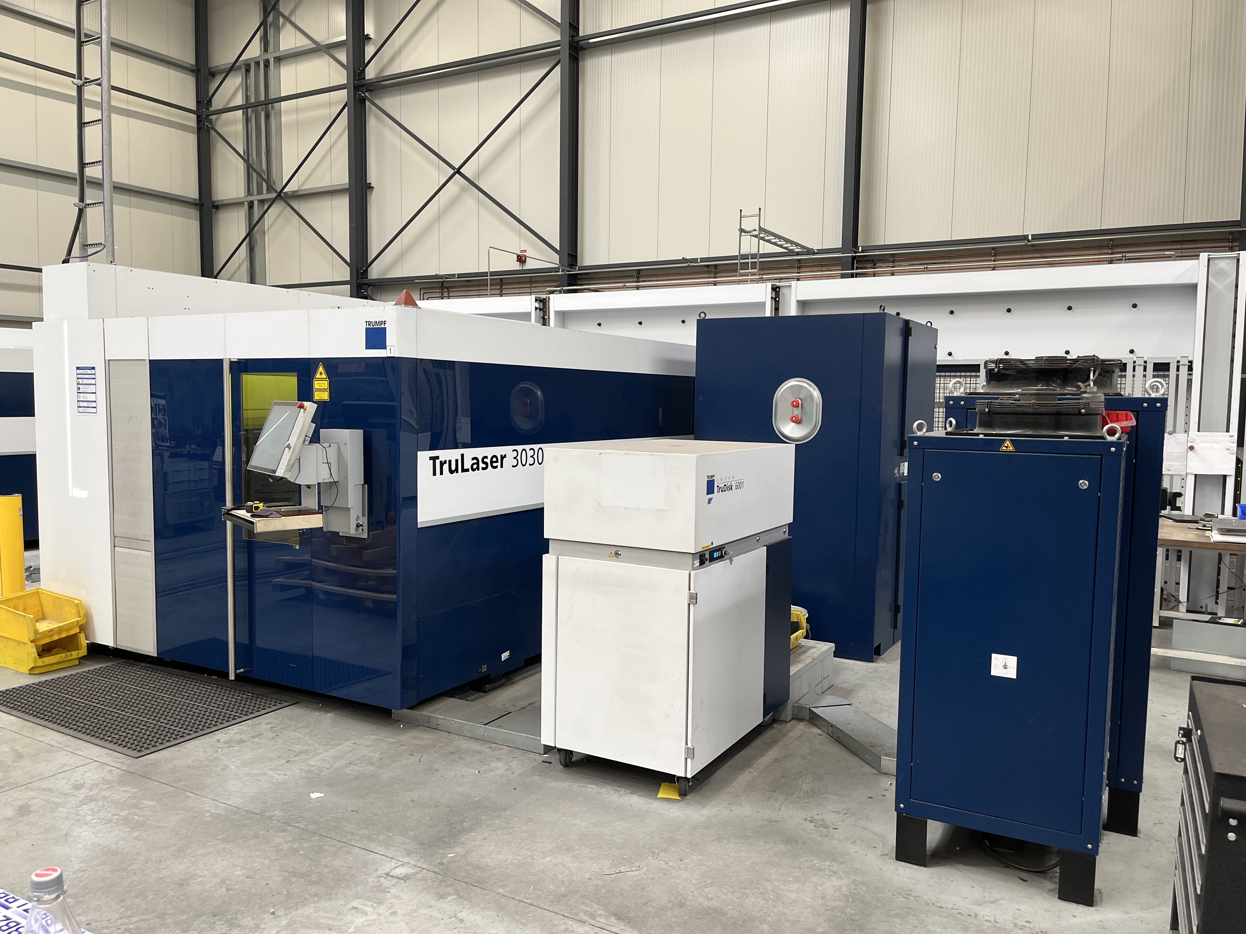LASER CUTTING MACHINE TRUMPF TRULASER 3030 FIBER (L49), 6000 WATT, LM ...