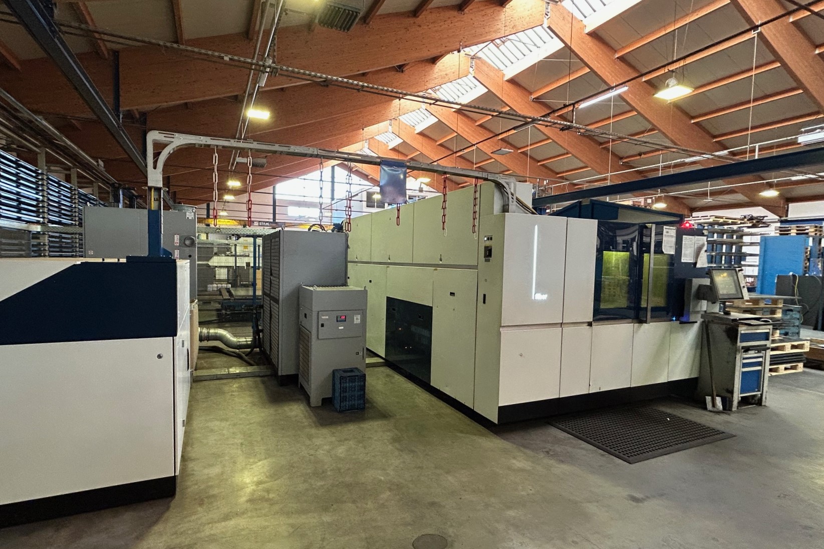 LASER CUTTING MACHINE TRUMPF TRULASER 5030 FIBER (L68), 8000 WATT, LM ...